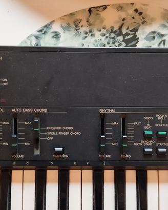 Tastiera elettronica 4 ottave originale anni 80