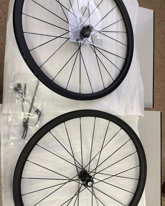 Cerchi in carbonio 29" MTB.