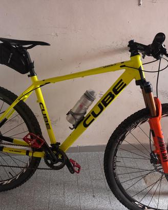 Bicicletta Mountain Bike MTB Cube