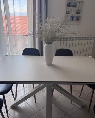 Tavolo da pranzo