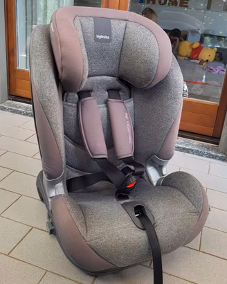 Inglesina Newton Isofix