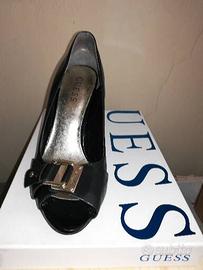 Scarpe GUESS