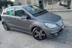 Mercedes-Benz B 200 CDI Automatica 2.0 Diesel