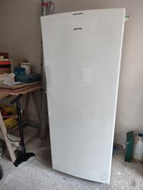 congelatore a colonna smeg mod Cv275pnf