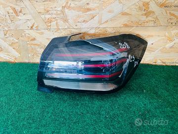Fanale posteriore destro Peugeot 208