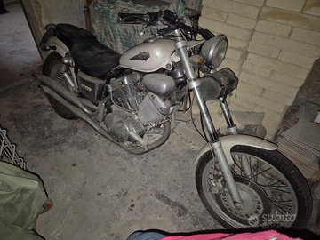 Yamaha Virago 535