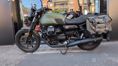 Moto Guzzi V7 STONE