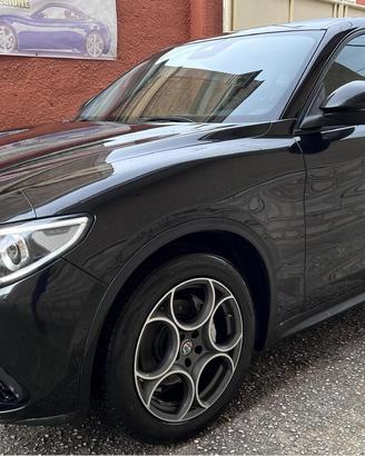 ALFA ROMEO STELVIO 160cv
