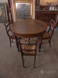 tavolo in noce con sedie