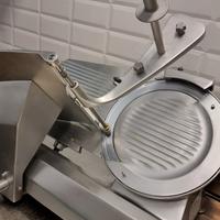Affettatrice Professionale lama 35cm anno 2024