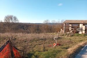 Proprietà rustica con terreno a Rapolano Terme