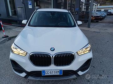 X1 xDrive25e Business Advantage