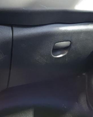 Cassetto portaoggetti DACIA SANDERO del 2017
