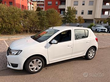 Dacia Sandero 2016