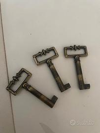vecchie chiavi Passepartout in ottone