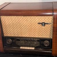 Radio giradischi vintage Sarka K3D