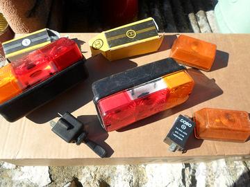 fanalini frecce x trattore rimorchio