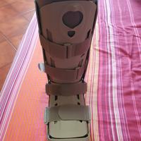 Tutore Walker caviglia 44 - 47 nuovo