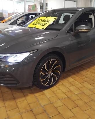 VOLKSWAGEN Golf 1.0 eTSI EVO Life DSG 17" MHEV