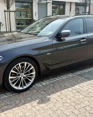 520d Sport head/up harmand/kardon Gancio Iper Full
