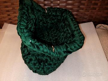 Borse fatte a mano con uncinetto