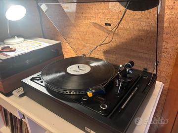 Giradischi ELAC PC 830