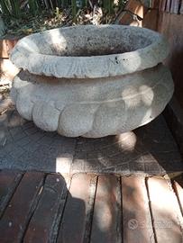 vaso in granito 