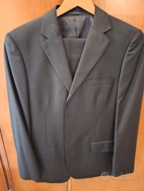 Abito da uomo Benetton