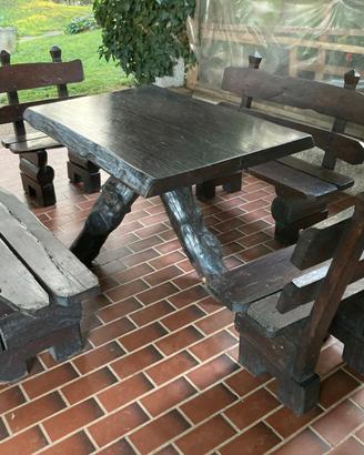 TAVOLO DA GIARDINO/TAVERNA