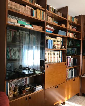 Studio in noce completo