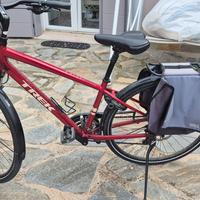 bici trekking city bike Trek
