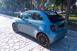 Fiat 500e Cabrio