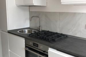 Bilocale ampio con balcone- 850 euro