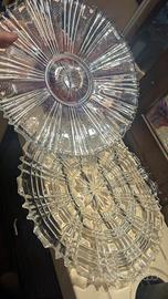 set 2 piatti eleganti da portata , vetro decorato 