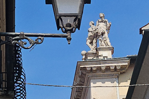 Privato piano nobile signorile centro storico