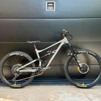 Specialized Status S4 enduro mullet