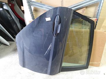 Porta posteriore dx FORD FIESTA del 2011
