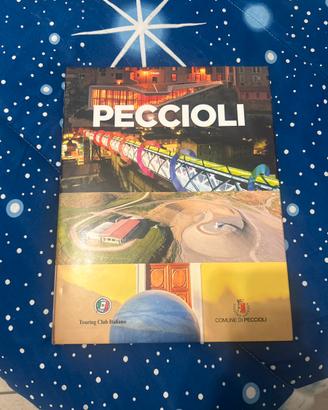 Libro sulla città di Peccioli