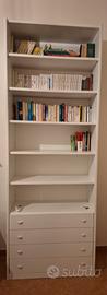 Libreria bianca 6 ripiani + 4 cassetti