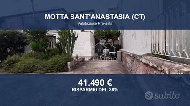 Immobile in asta di 71 m² a Motta Sant'Anastasia