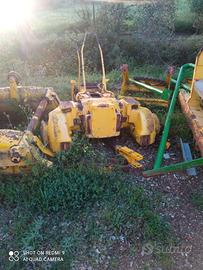 FL4 pala, ruspa cingolata, smontata ricambi o da .