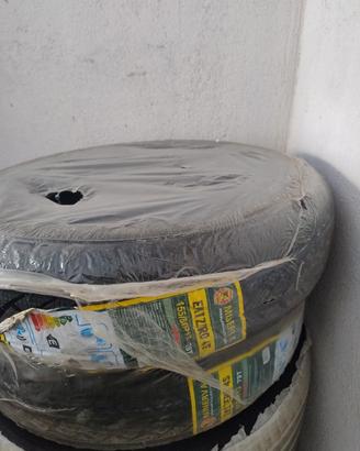 Due gomme nuove 155/80 R13
