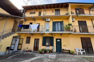 CASA SEMINDIPENDENTE A CERANO