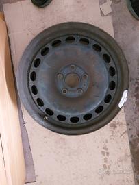 cerchione 16 pollici per passat versione  b5.5