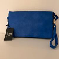 Borsa a bustina blu con tracolla