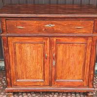 Vecchia credenza