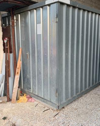Box ricovero attrezzi
