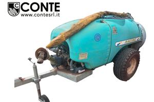 Atomizzatore trainato 800 litri usato