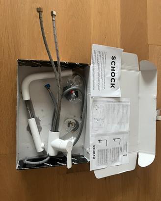 Miscelatore bianco con spruzzino