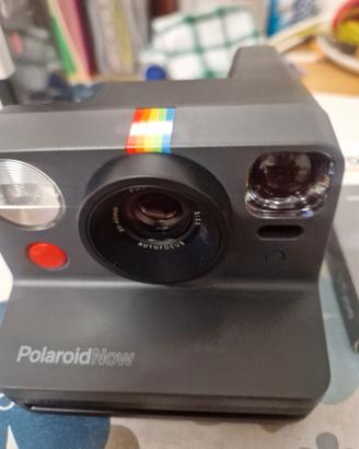 macchina polaroid 